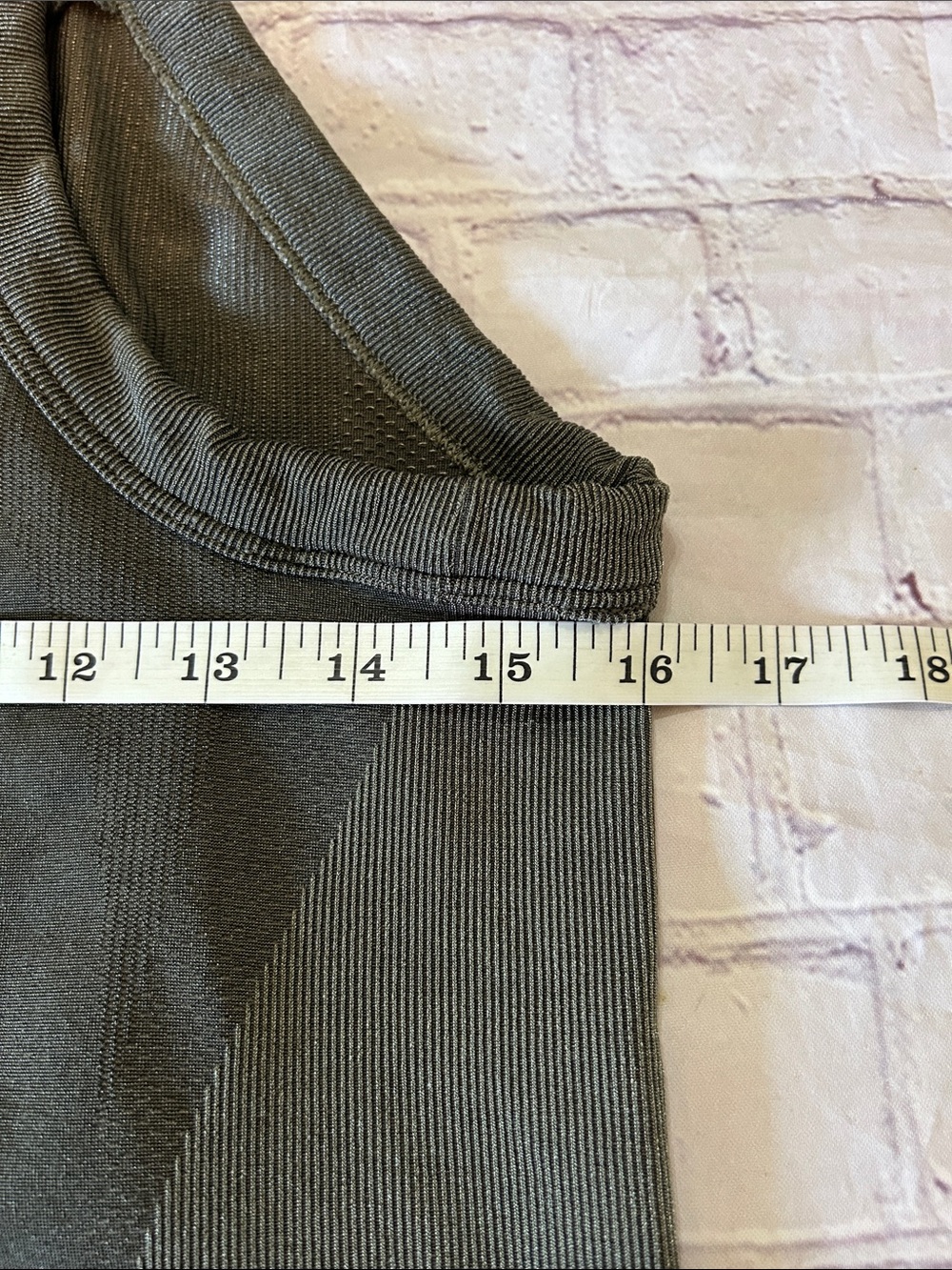 Lululemon Seamless Training Strappy Racerback Tank Top Size 10 Army Green - Picture 6 of 7
